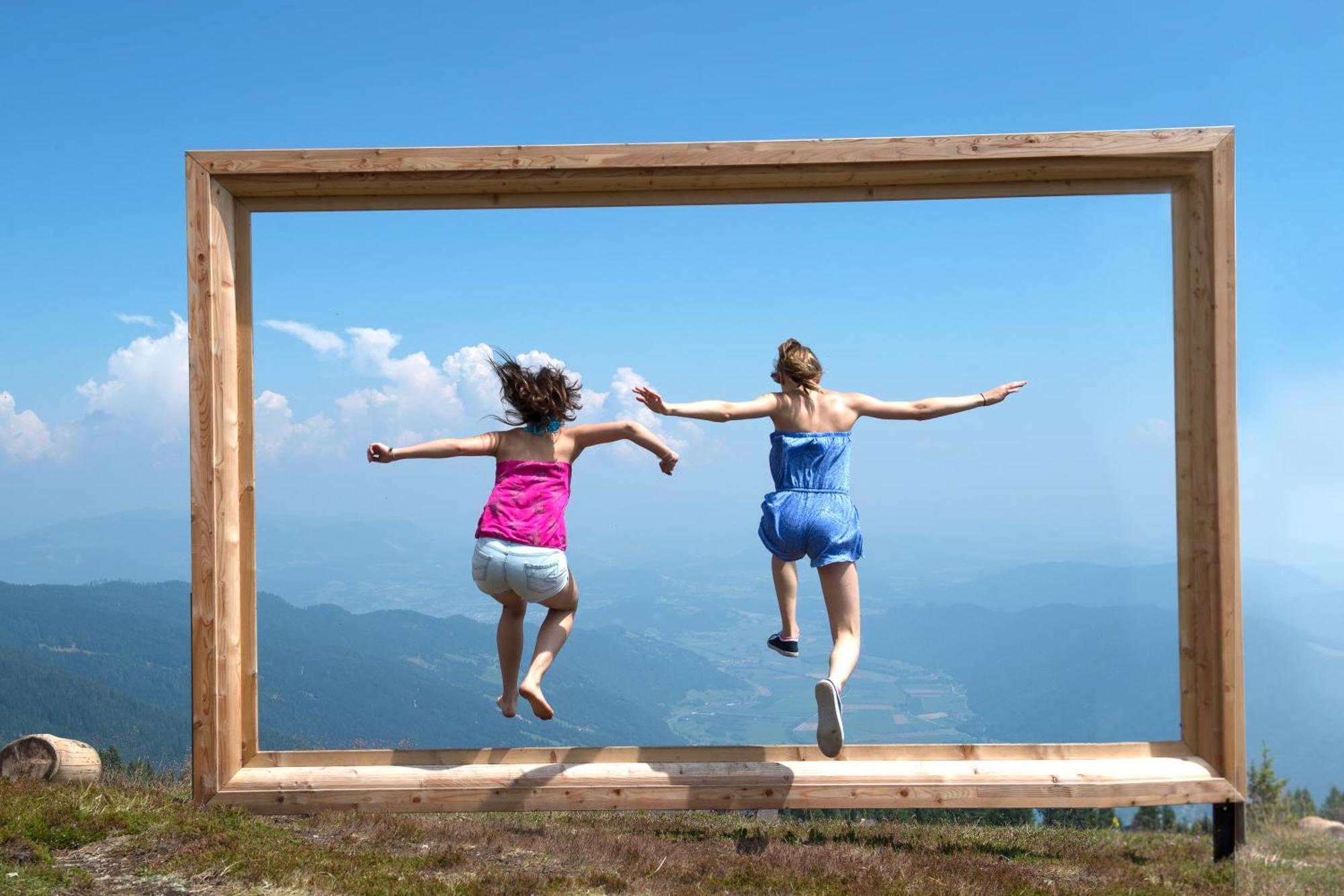 Blaues Haus Ferienwohnung Bodensdorf Ossiacher See Gerlitzen Alpe Bagian luar foto